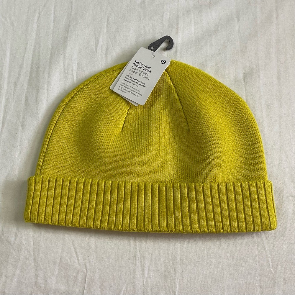 Lululemon Fold Up Knit Beanie *Patch SOLL Soleil Yellow Size S/M - Picture 2 of 5